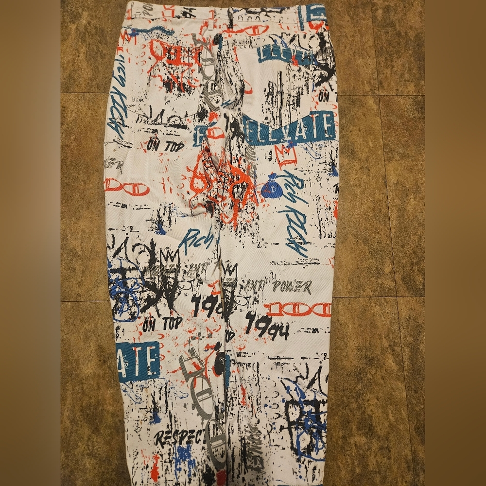 Graffiti jeans